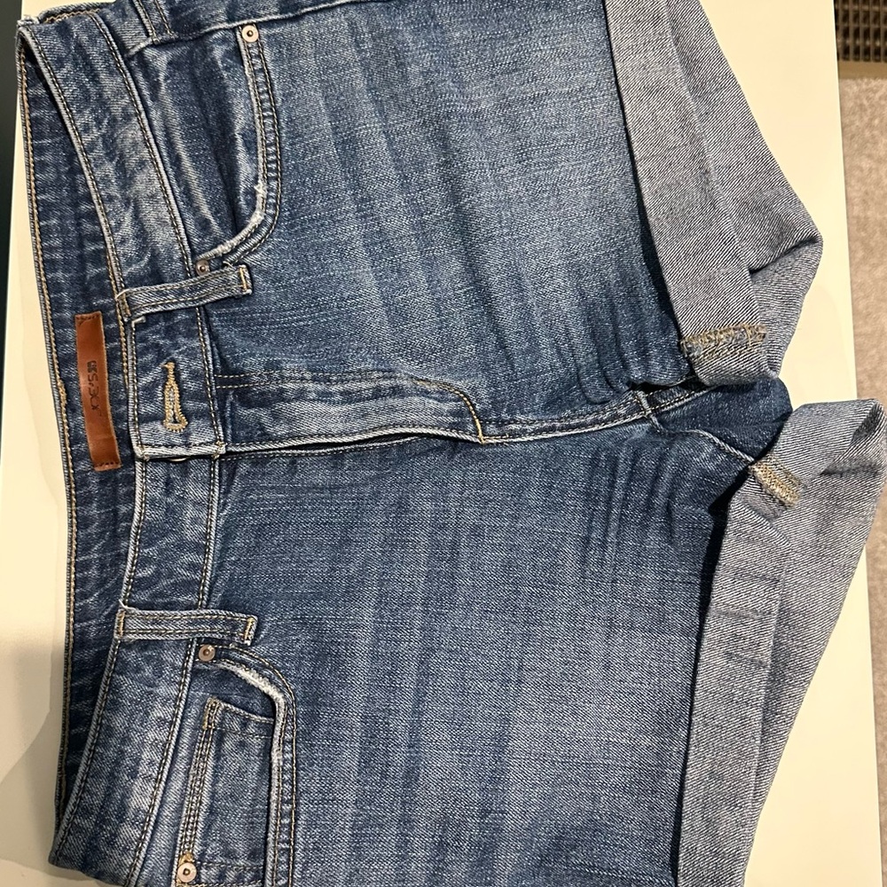 Joe’s Jeans - Classic Blue Denim Jeans